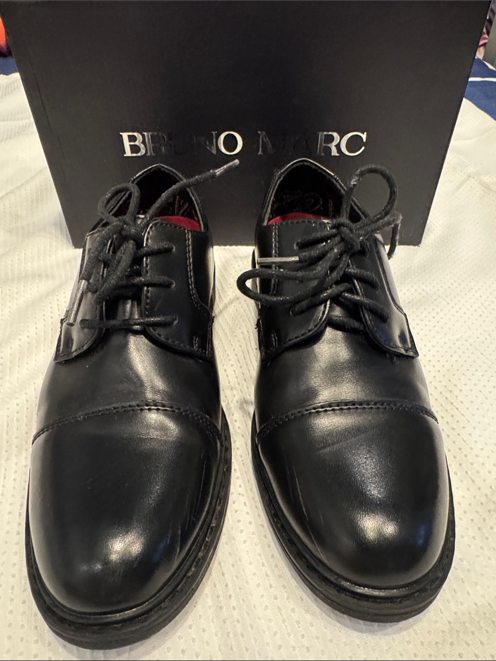 Men's Black Leather Cap-Toe Dress Shoes